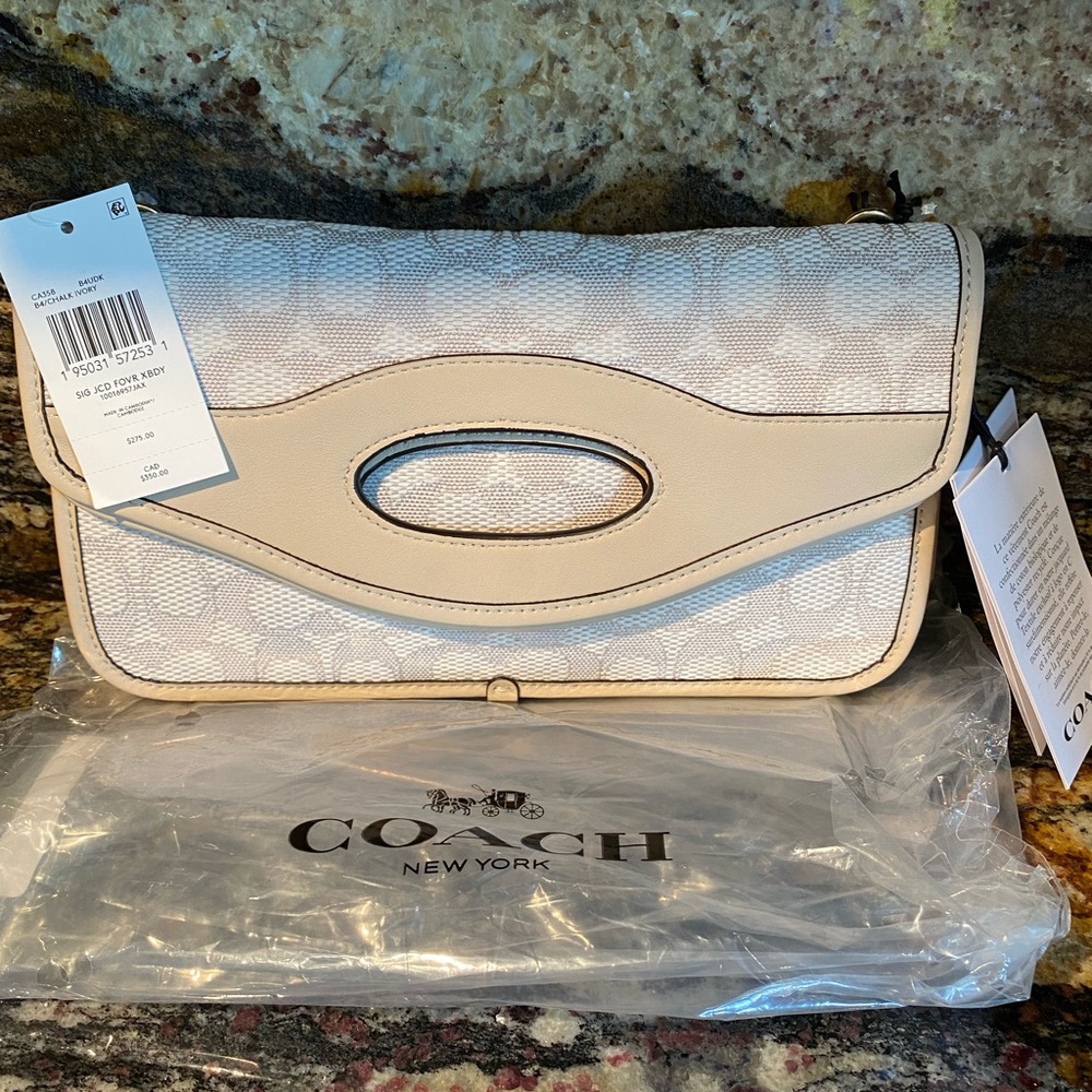 Foldover Cut Out Clutch Crossbody In Signature Jacquard- B4/ Chalk Ivory
